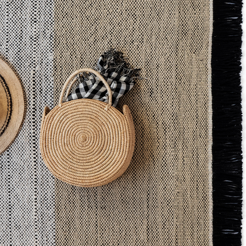_0001_nanimarquina_Tres-Outdoor_Black_AlbertFont13-1.jpg