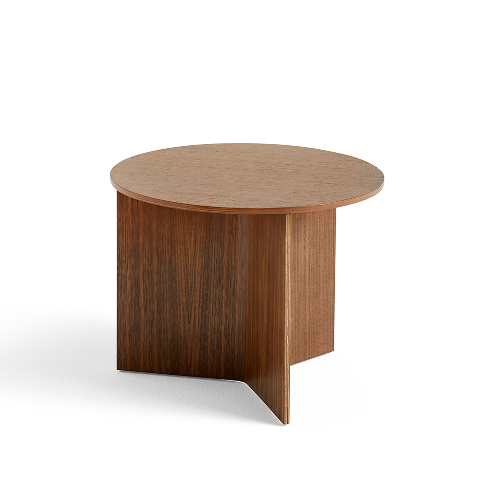 _0002_9440312009000_Slit-Table-Wood-Round-wb-lacquer-walnut.jpg