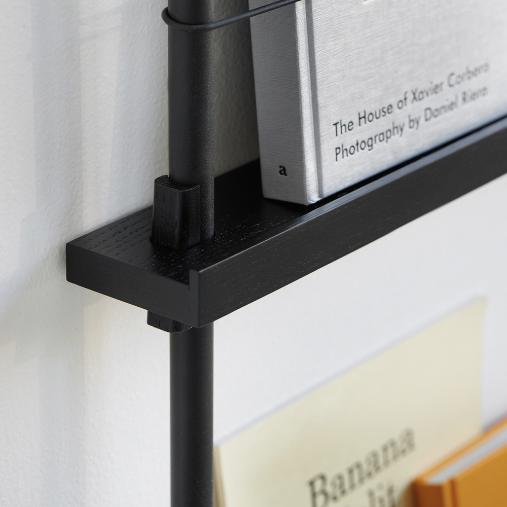 _0002_MOEBE_Magazine-Shelving_IC_Black_Black_High-Res_4.jpg