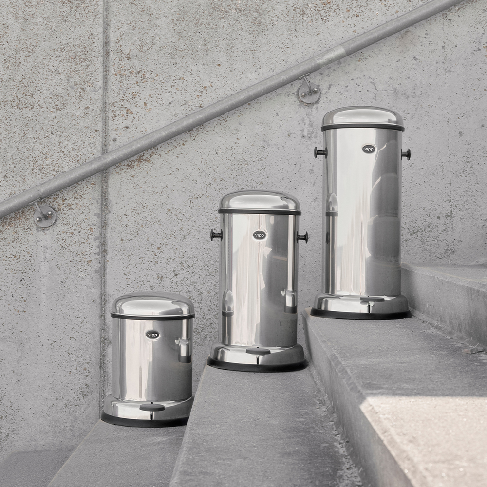 _0002_Vipp-pedal-bins-stainless-steel-combo-03-1.jpg