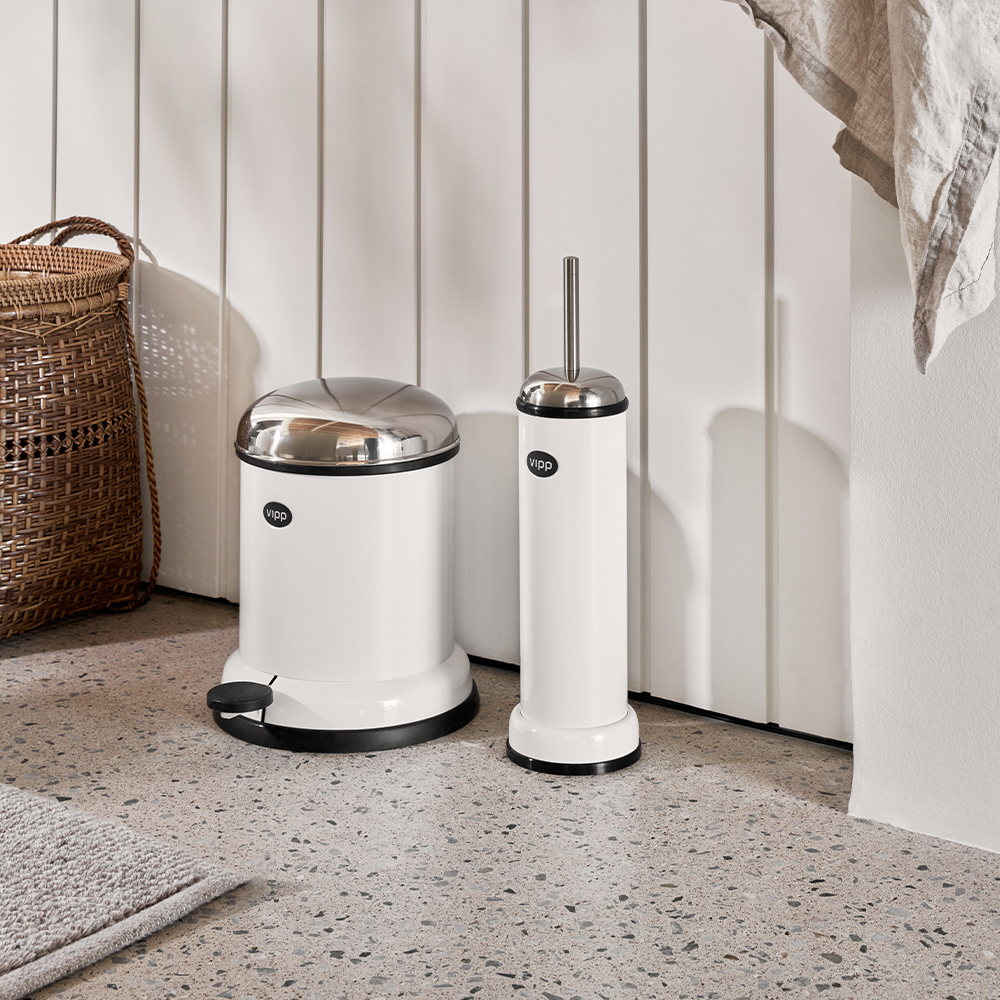_0002_vipp-11-toilet-brush-combo-white-01.jpg