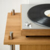 _0003_MOEBE_Shelving-System_IC_Oak-Stainless-Steel_High-Res_29.jpg