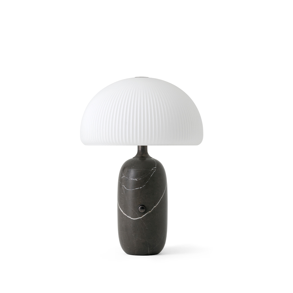 _0006_vipp-592-sculpture-table-lamp-dark-marble-01.jpg