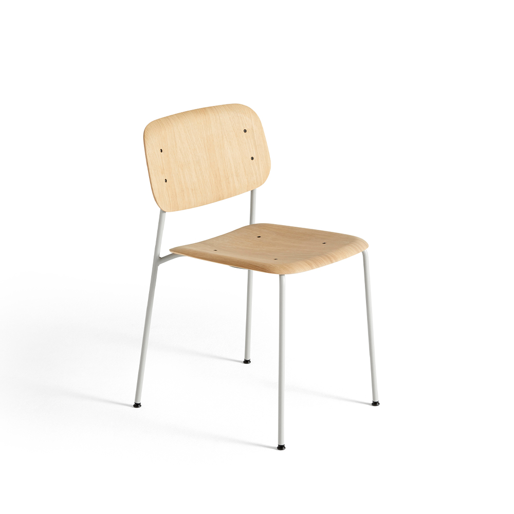 _0007_2569031509000_Soft-Edge-10-Chair-wb-lacquer-oak-seat_soft-grey-base.jpg