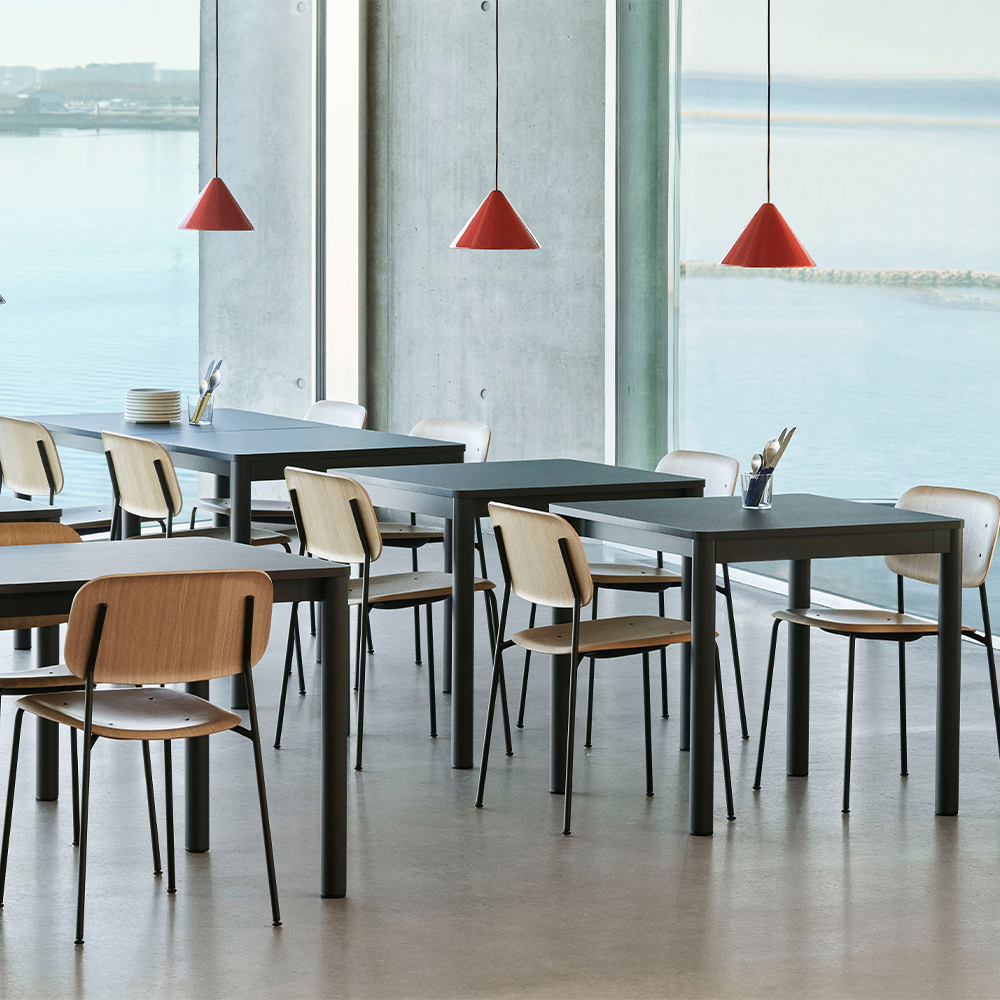 _0008_Annex-Table-Flush-charcoal-alu-frame-dark-grey-linoleum-tabletop_Compass-Pendant-collection_New-Order-Combination-.jpg