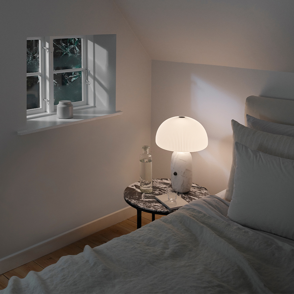 _0009_vipp-farmhouse-fall-bedroom-02.jpg