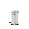 _0011_vipp-15-pedal-bin-stainless-steel-02.jpg