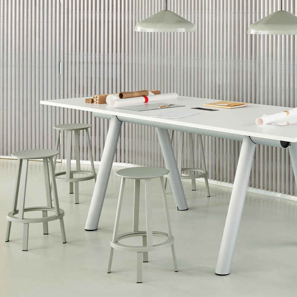 _0012_Pao-Steel-Pendant-470-cool-grey_Revolver-Bar-Stool-Low-sky-grey_Boa-High-Table-white-laminate-metallic-grey-powder.jpg