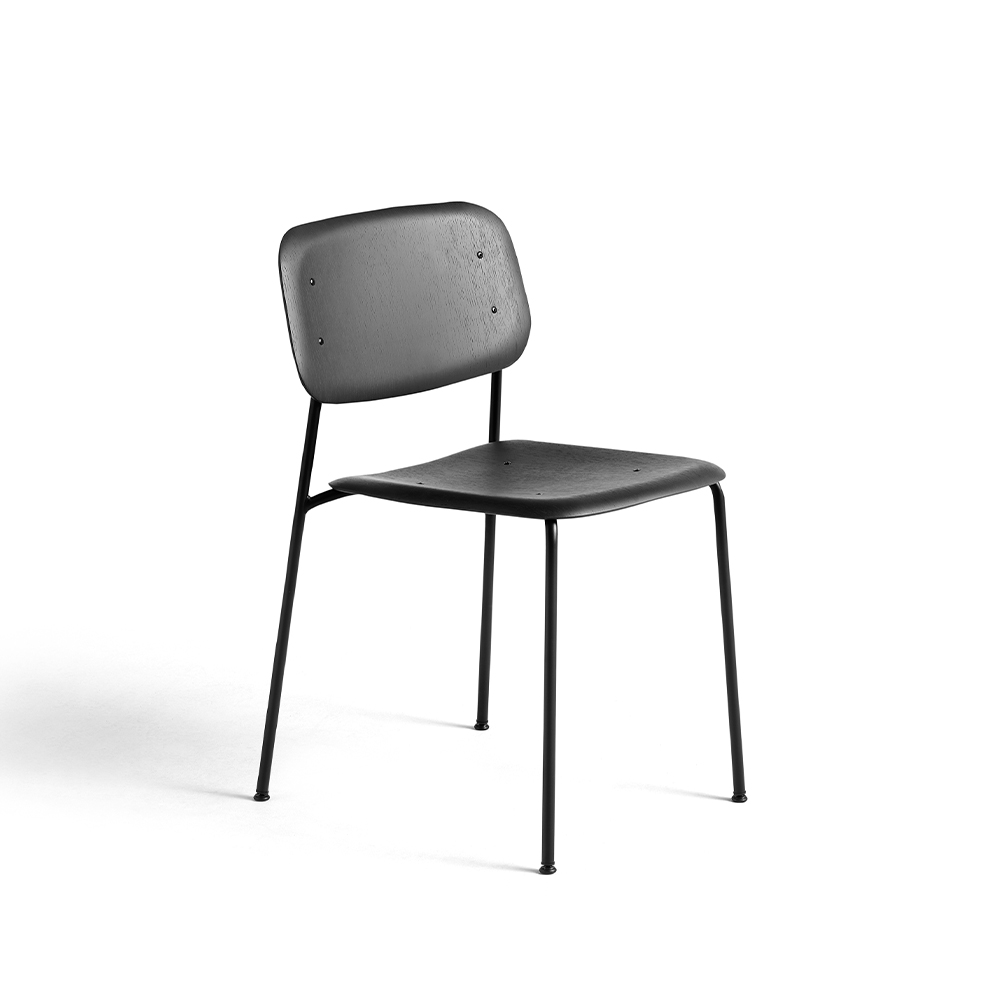 _0015_2569011009000_Soft-Edge-10-soft-black-wb-lacquer-oak-seat_black-base.jpg