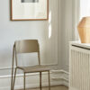 _0018_Petit_Standard_clay_stained_oak_veneer_seat_and_back_clay_powder_coated_steel_base_Bonbon_Shade_320_yellow_melange.jpg