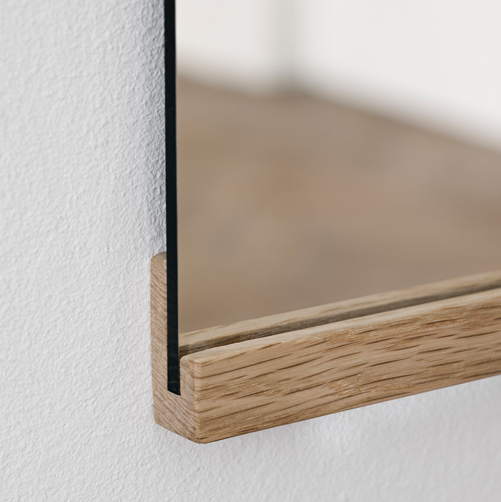 _0019_MOEBE_Rectangular-Wall-Mirror_IC_Oak_High-Res_02-2.jpg