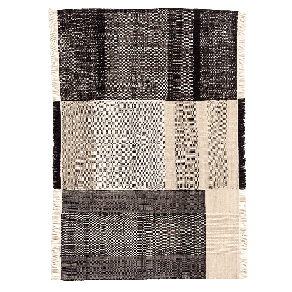 _0024_nanimarquina_Tres-Outdoor_Black_AlbertFont.jpg
