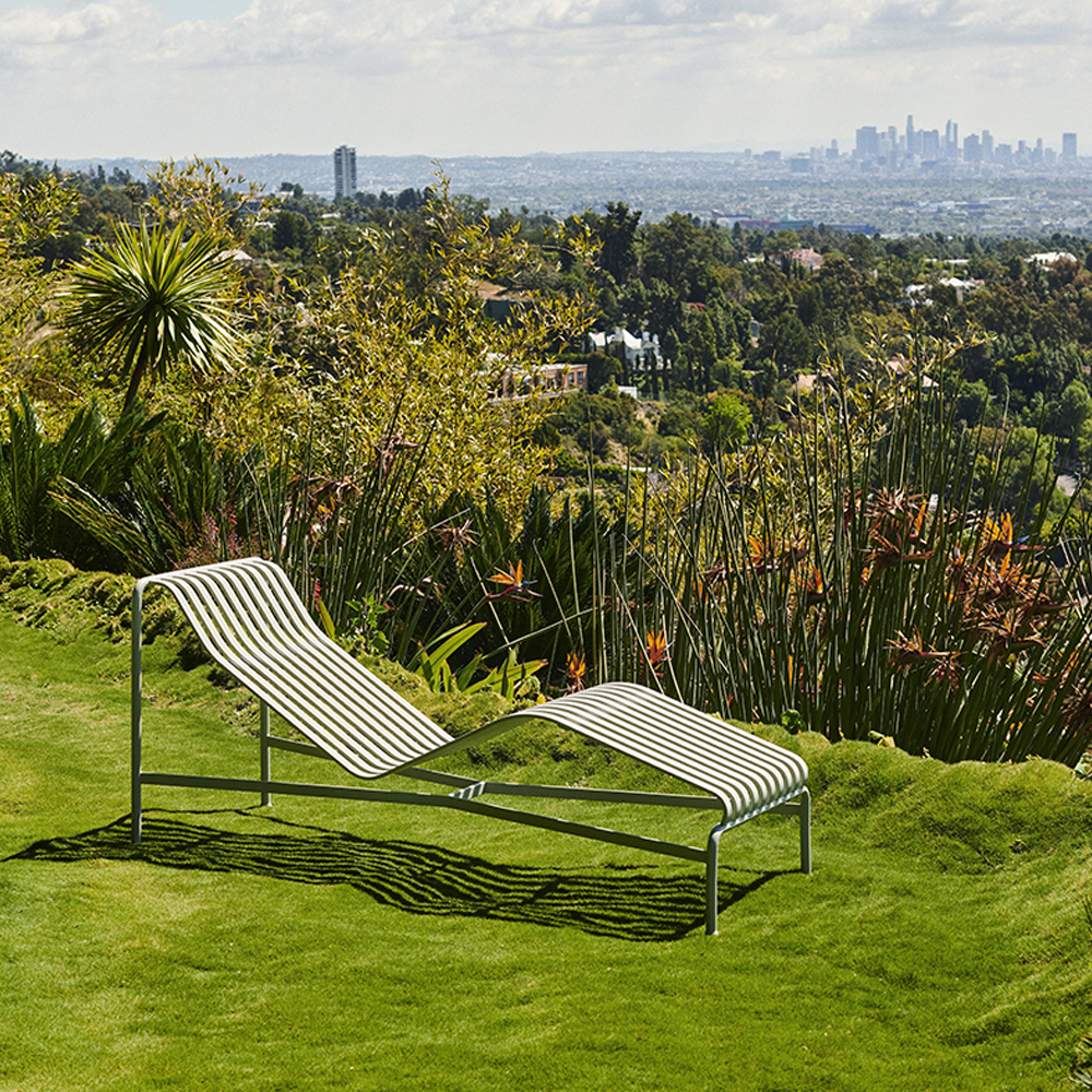 _0029_Palissade_Chaise_Longue_sky_grey_01.jpg