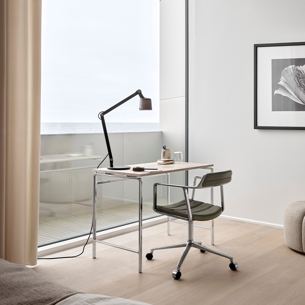 _0050_vipp-452-swivel-chair-alu-bosco-green-01.jpg