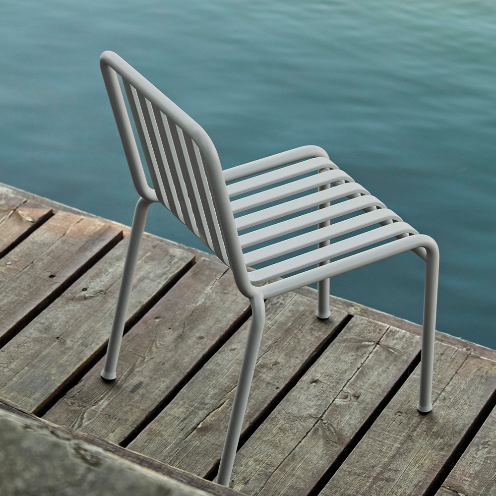 HAY-_0014_Palissade_Chair_sky_grey.jpg