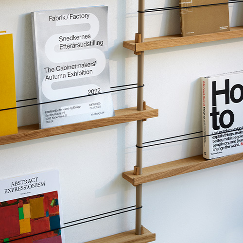 Moebe - Magazine Shelving